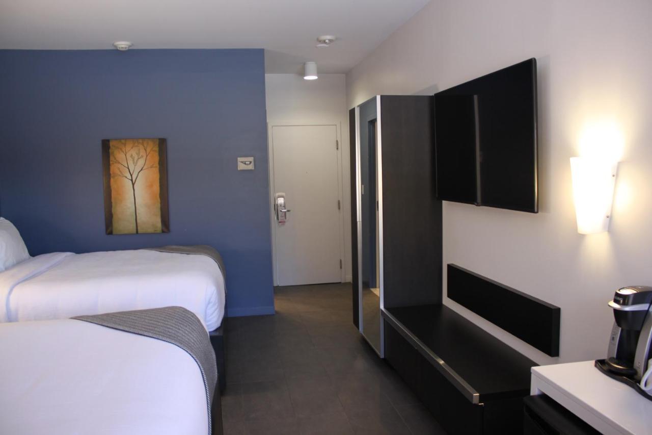 Le Dauphin St-hyacinthe Hotel